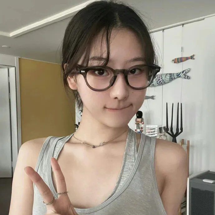 三心两友一爱人